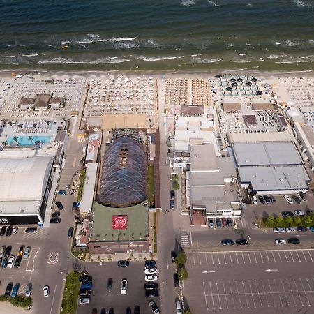 Apartament Bulevard - Summerland Mamaia Exterior photo