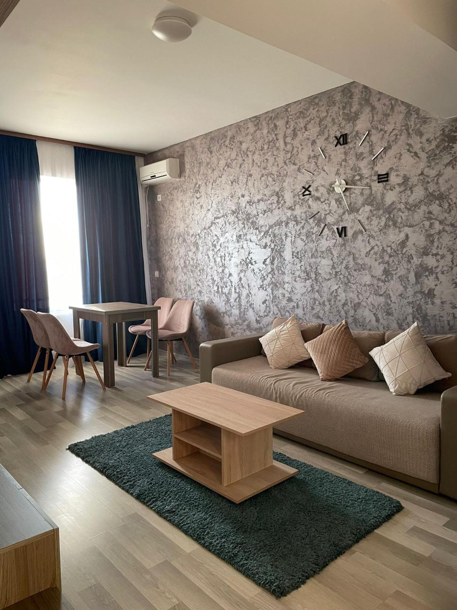 Apartament Bulevard - Summerland Mamaia Exterior photo